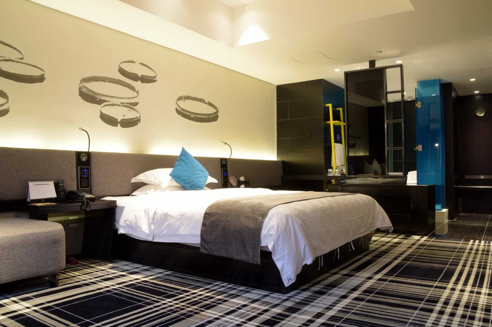 Likto Hotel Гуанджоу Екстериор снимка